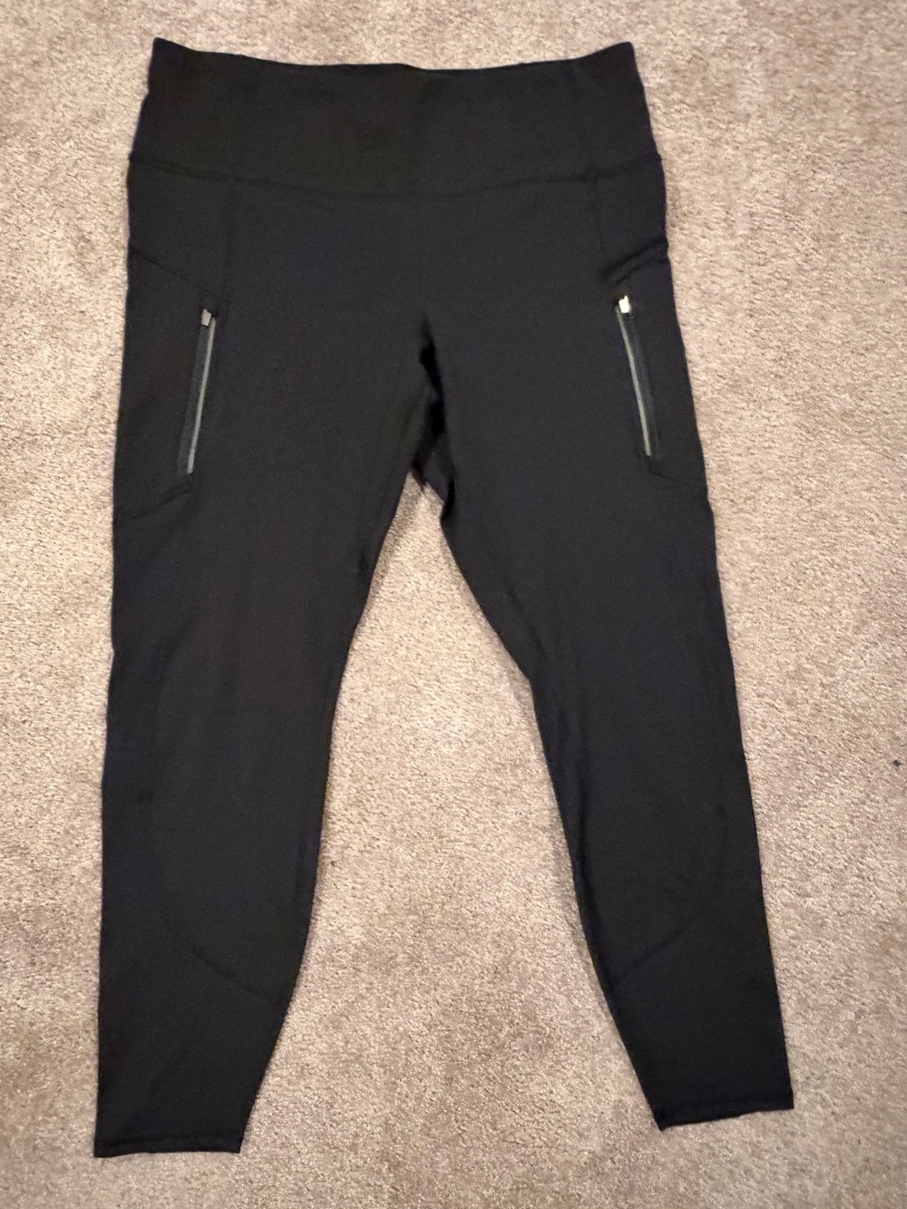 Athleta Rainier Tight Leggings Black Size L 24” Inseam Zip Pockets